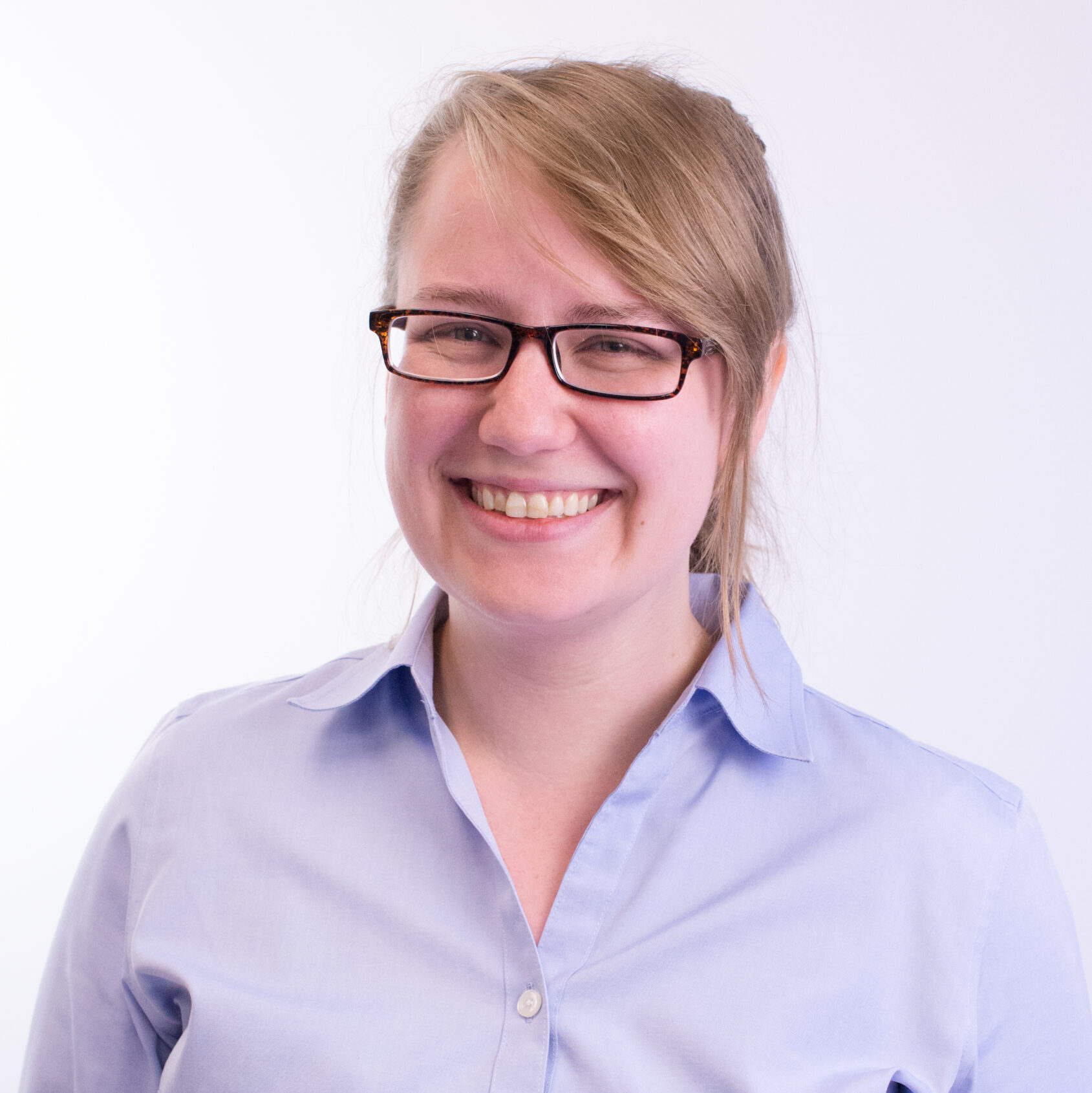 Hillary Balonek, Optikos